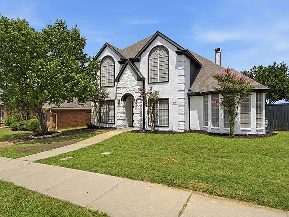 2nd image of 2021 Camelot Dr