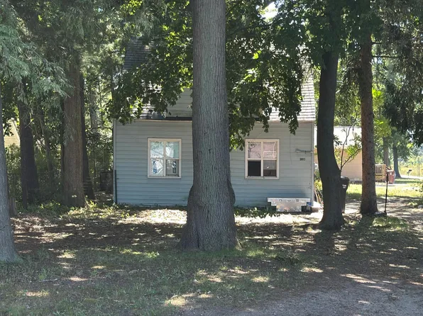 3013 Lenore Ave, Muskegon, MI 49442