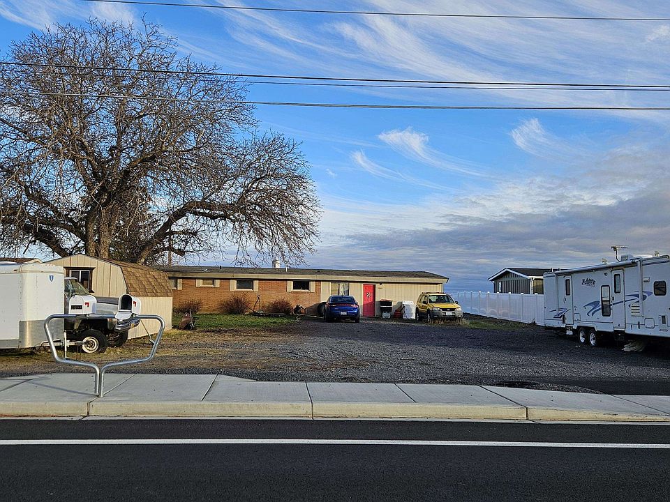 1st image of 3089 Westshore Dr NE