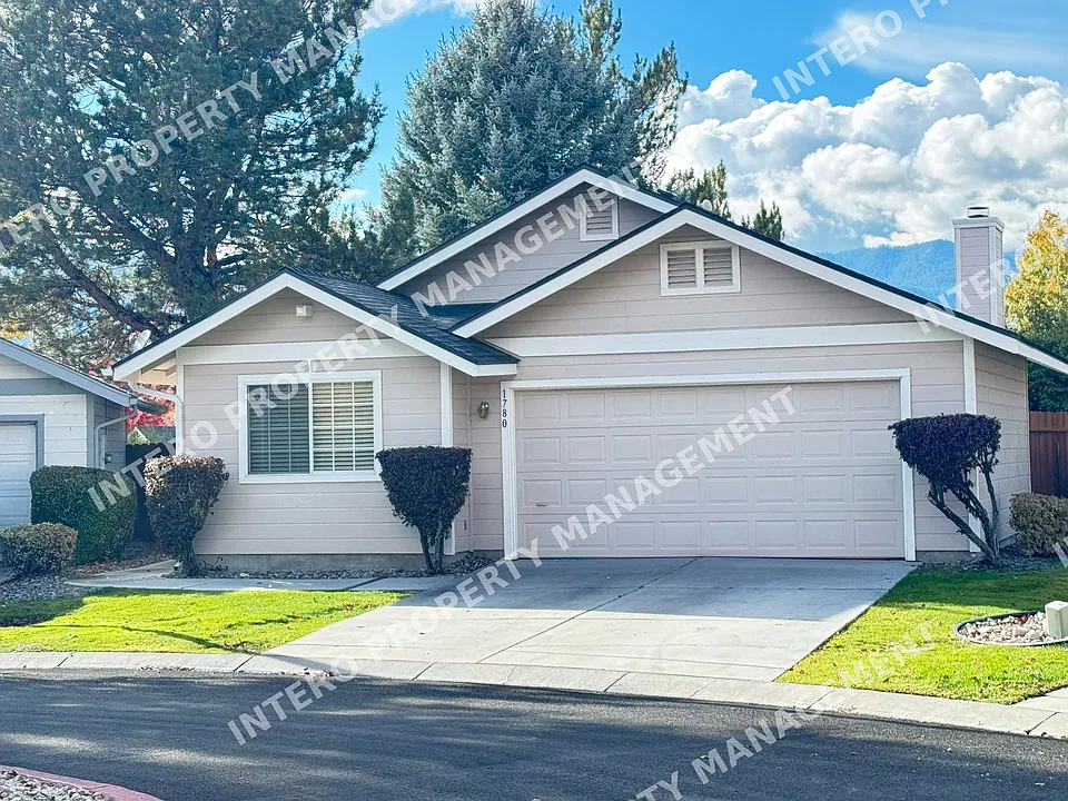 1780 Birch Ct