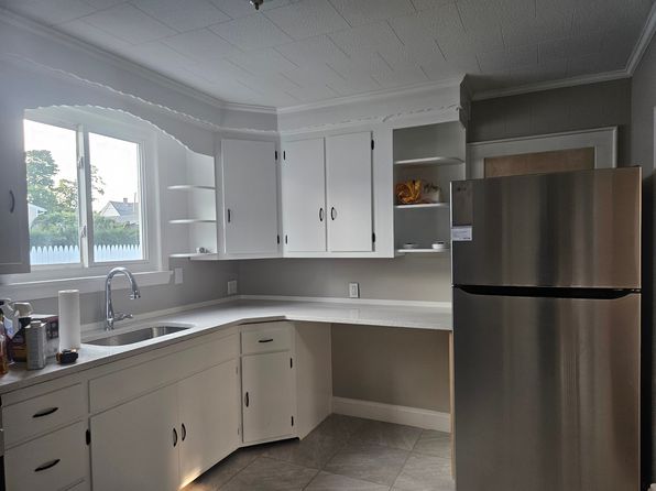 218 Hamlet St #2