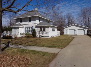 106 S Lafayette St, Shawano, WI 54166