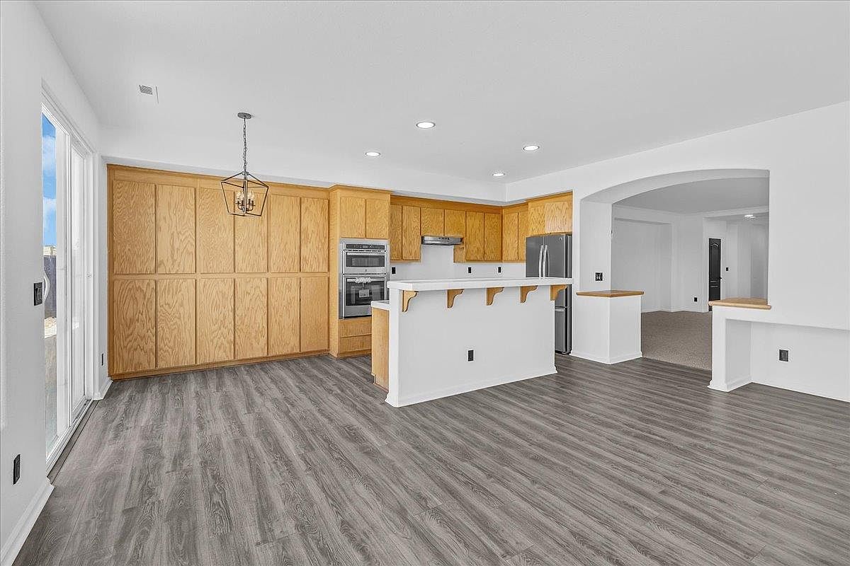 1233 Greenleaf Loop, Greenfield, CA 93927 | Zillow