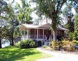 1st image of 161 SE Cliffside Drive