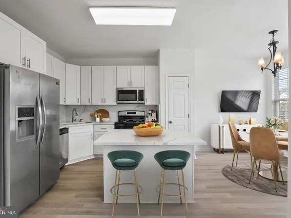 44138 Allderwood Ter, Ashburn, VA 20147