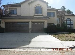 7222 Parkside Ln, Lancaster, CA 93536