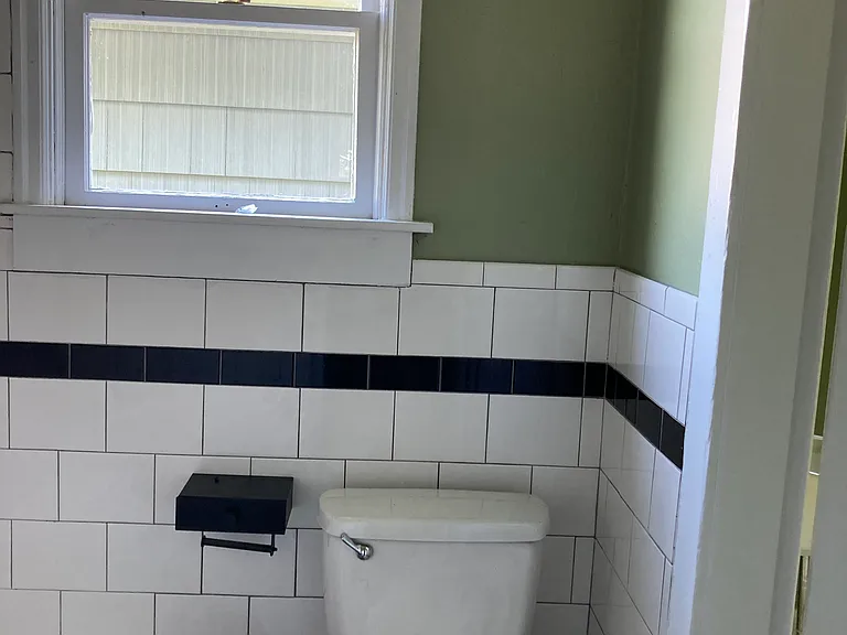 7461 N Portsmouth Ave #1 — Photo 10