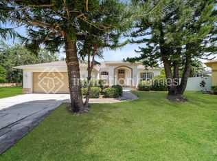 1649 Oak Park Ct, Tarpon Springs, FL 34689