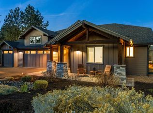 8293 Vireo Ct, Redmond, OR 97756