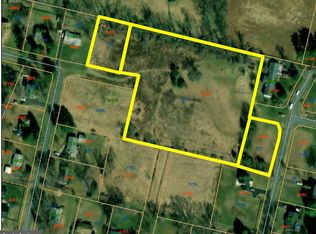 Cadet Ln, Warrenton, VA 20187