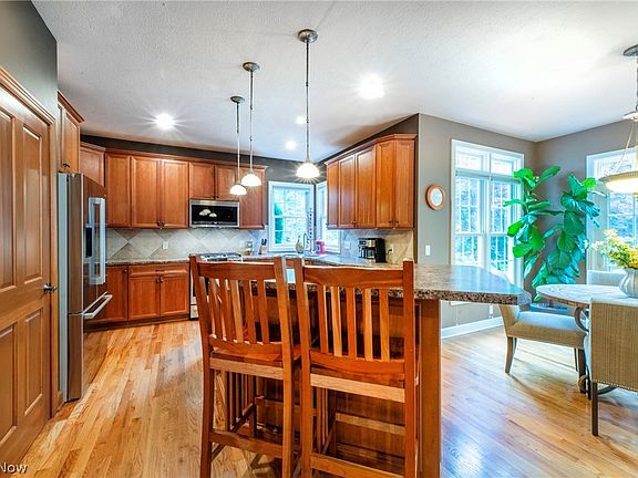 4th image of 6315 Williams Dr