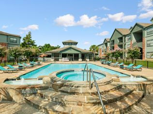 Lakeshore Villas, Humble, TX 77346