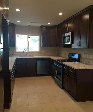 5th image of 4912 Barstow St