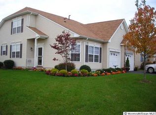 7 Inkberry Ln, Howell, NJ 07731
