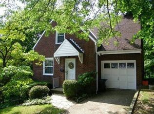 19 Oregon Trl, Bethel Park, PA 15102