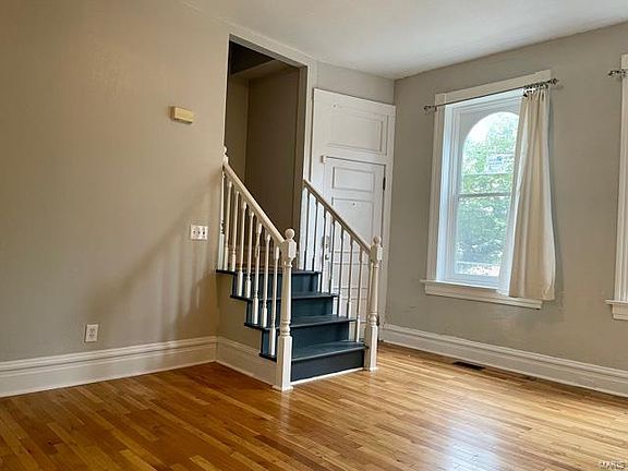 4th image of 3703 Illinois Ave
