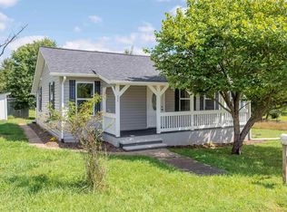 426 Store Hill Rd, Austinville, VA 24312