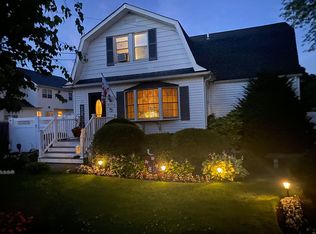 275 Boyle Rd, Selden, NY 11784