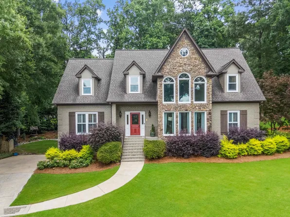 3432 Danner Cir, Vestavia, AL 35243