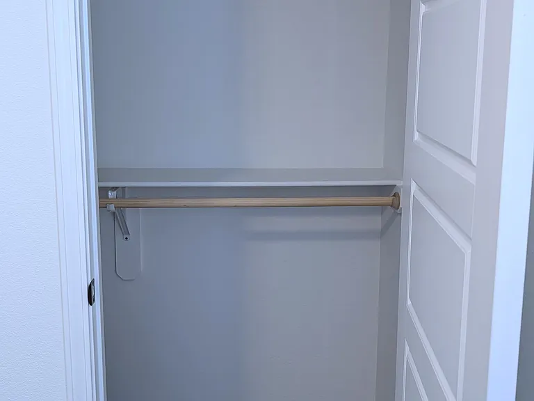 1109 Downy Dr — Photo 8