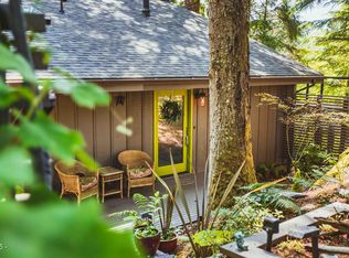 111 Salishan Dr, Gleneden Beach, OR