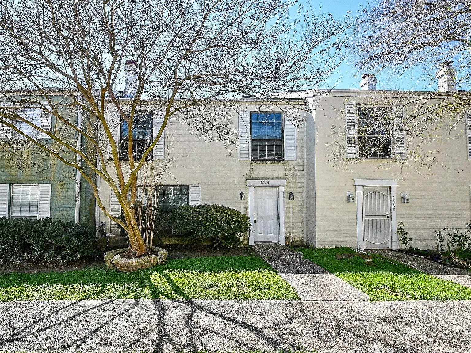 3 bed, 2.5 bath, 1500 sqft, $1,500 — Photo 2