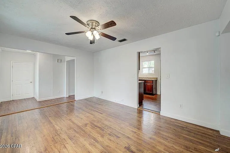 108 N Marie Dr — Photo 21