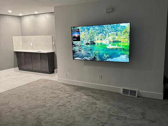85" Samsung QLED Smart TV