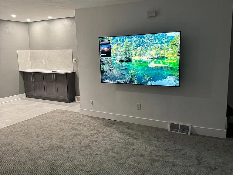 85" Samsung QLED Smart TV