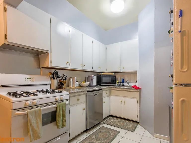 1660 Sacramento St #1A — Photo 13