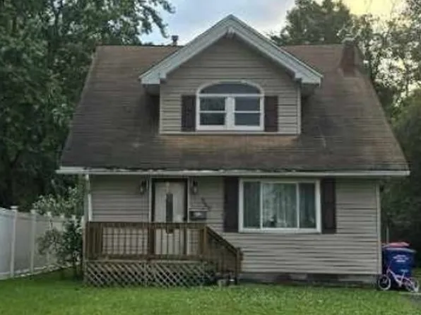 357 3rd Ave, Vestal, NY 13850