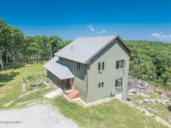 26A Stonebridge Way, Lee, MA 01238