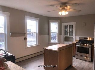 15 Lyon St, Worcester, MA 01604