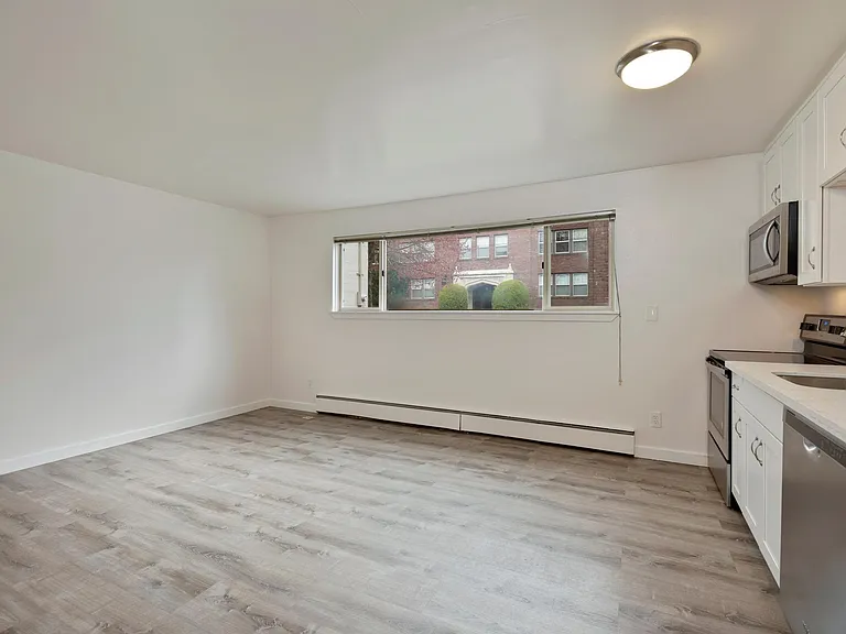 Kam Lo Apartments — Photo 9