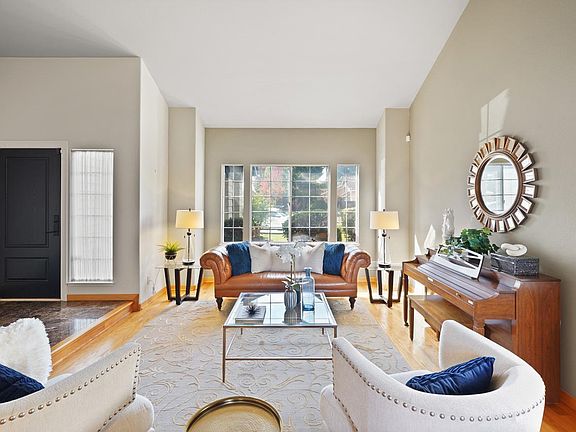 5th image of 17142 Heatherwood Way