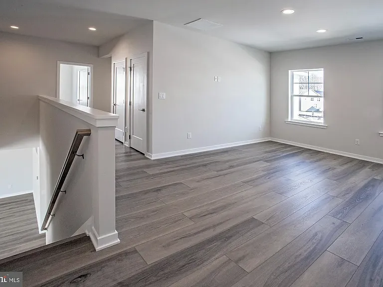 1611 N Lores Landing Rd — Photo 9