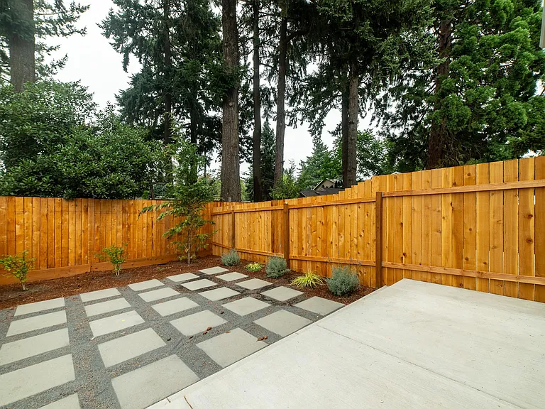 8217 SE Gray St #8217 — Photo 19