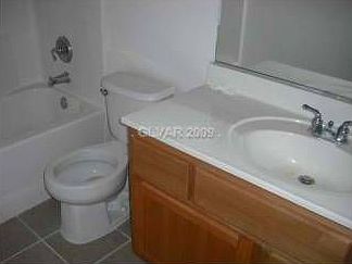 5th image of 812 Binbrook Dr