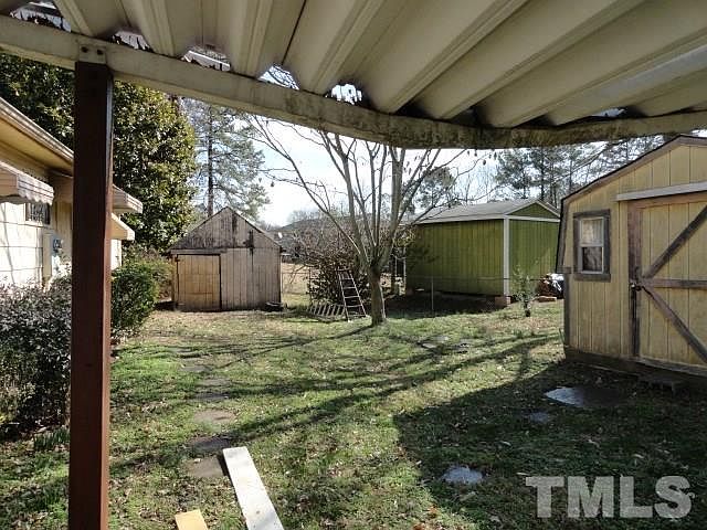 2nd image of 2206 Wyman Pl