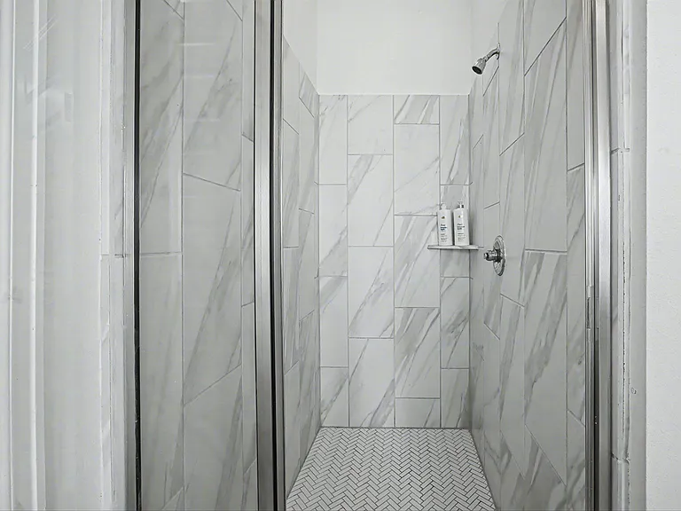 5610 Vintage Oaks Ln — Photo 13