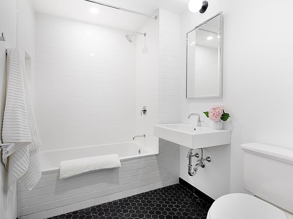 4th image of 271 14th St #2A