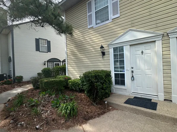 508 Redbird Ct, Virginia Beach, VA 23451