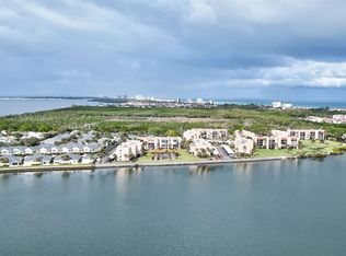 3412 NE Causeway Blvd APT 201, Jensen Beach, FL 34957