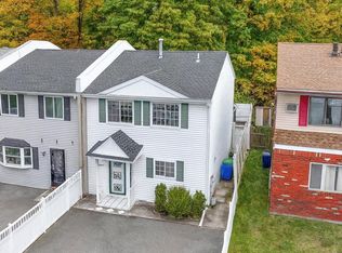 14 Spruce Peak Road, Middletown, NY 10940