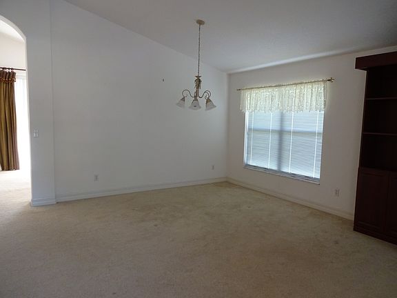 3rd image of 5410 Fan Palm Ct