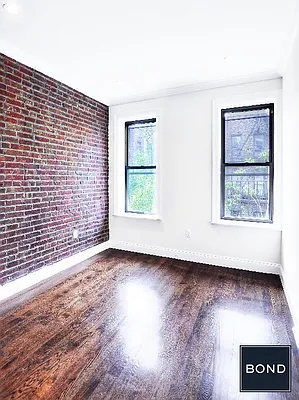 Rented by Bond New York | media 17