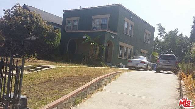 2nd image of 1262 S Victoria Ave
