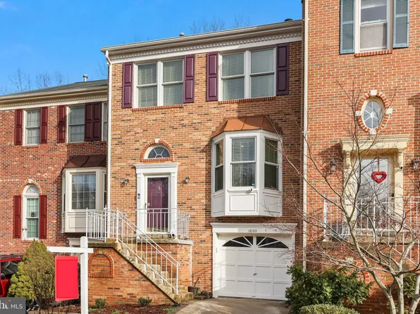 12133 Derriford Ct, Woodbridge, VA 22192