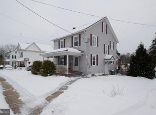 127 E Aaron Sq, Aaronsburg, PA 16820