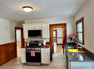 23 Donnell St #1, Cambridge, MA 02138